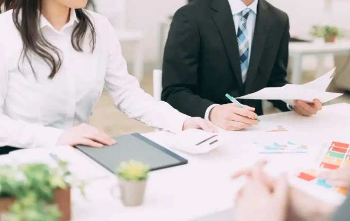 法務局から通知を受けたら:登記申請の重要性と手続きの流れの画像